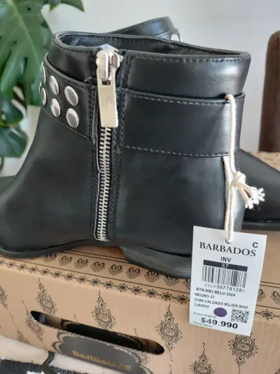 Botines negros con tachas Barbados - miniatura 3