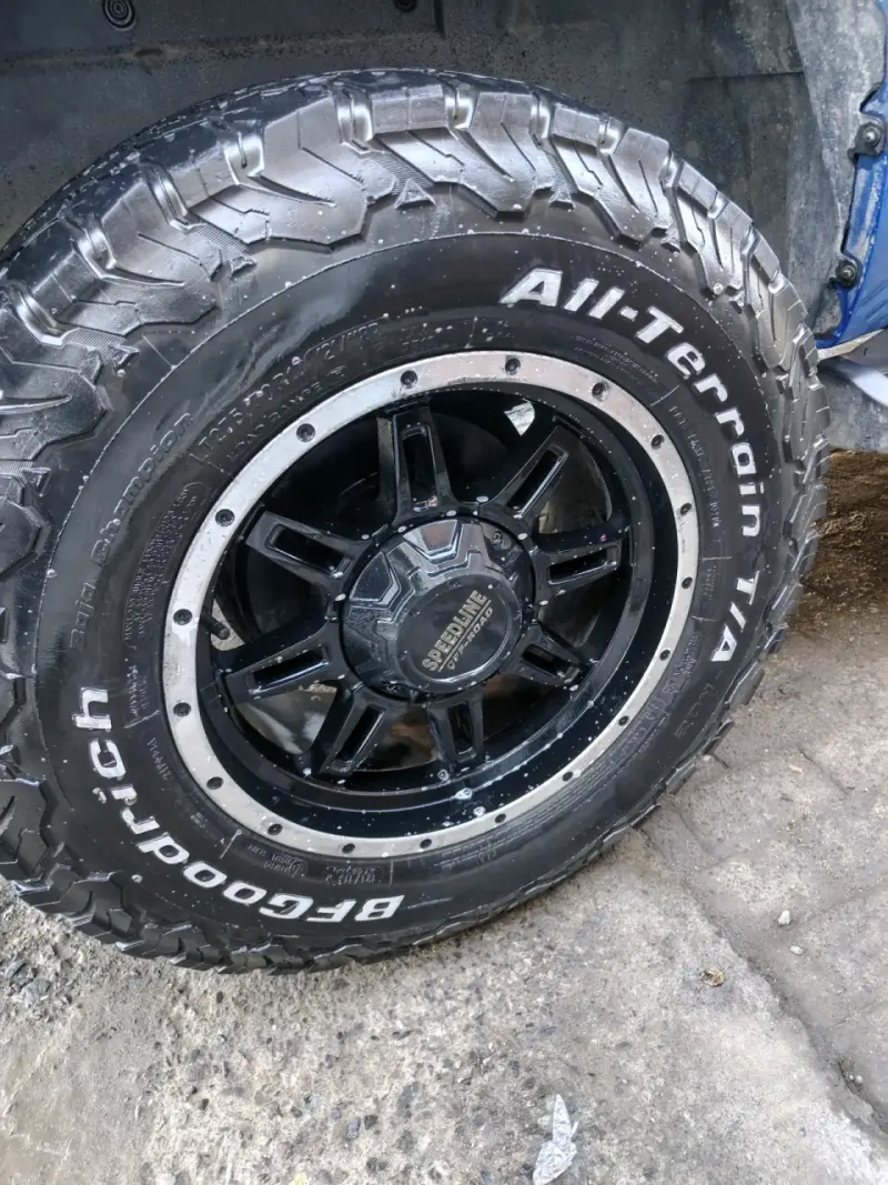 llantas SPEEDLINE OFF ROAD de 9" aro 17 - 5