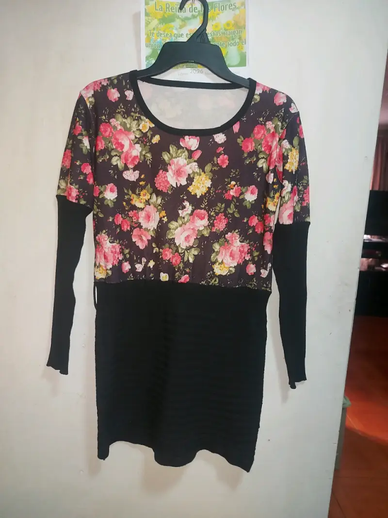 Vestido floral de manga larga para mujer