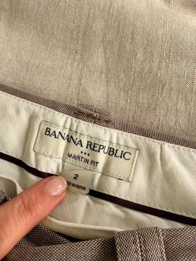 Pantalones Banana Republic Martin Fit beige - miniatura 2