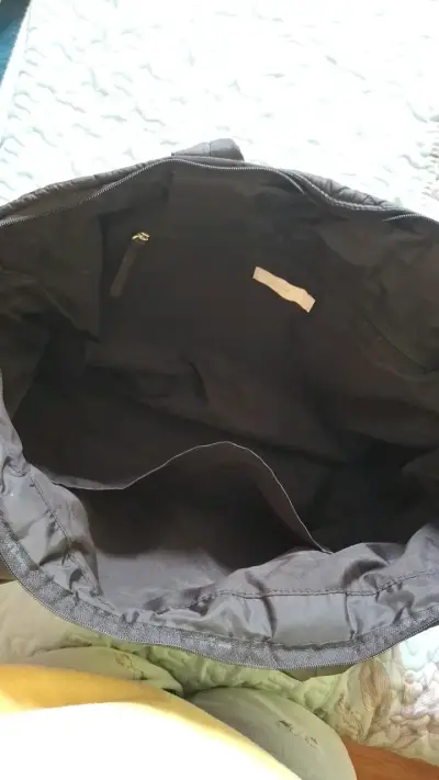 Bolso acolchado negro grande - miniatura 3
