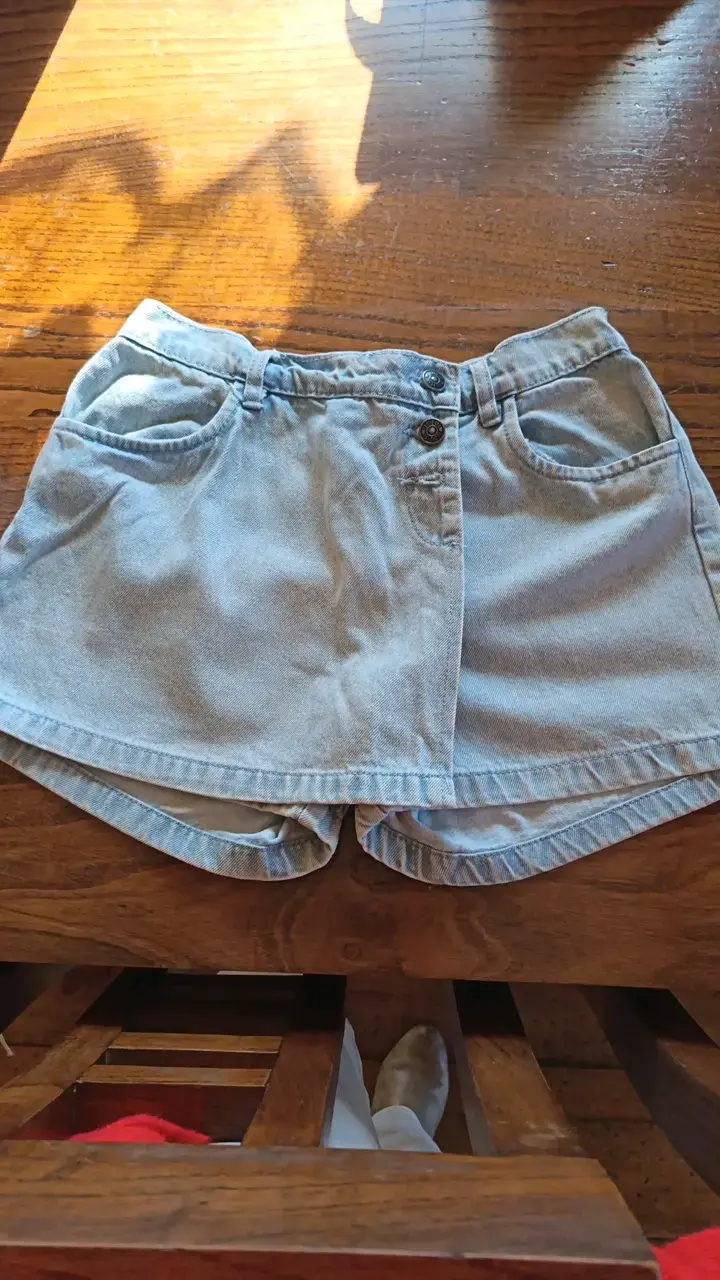 Falda Short de mezclilla azul claro para mujer - 1