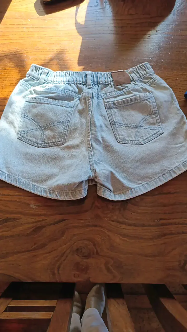 Falda Short de mezclilla azul claro para mujer - 2