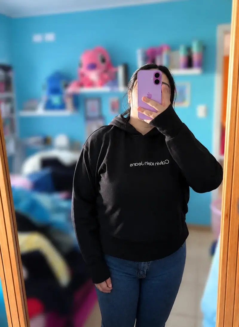 Polerón negro Calvin Klein Jeans para mujer