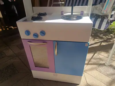 Cocina de juguete infantil con horno y microondas - miniatura 1