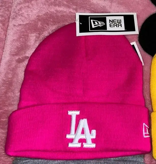Gorro rosa New Era LA bordado - 2
