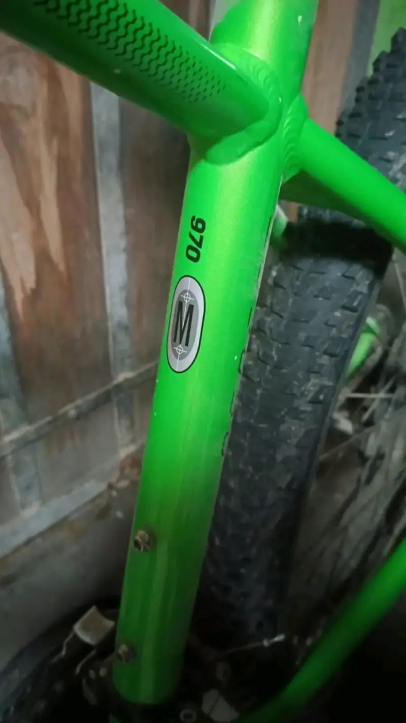 Bicicleta Scott verde para montaña - 2
