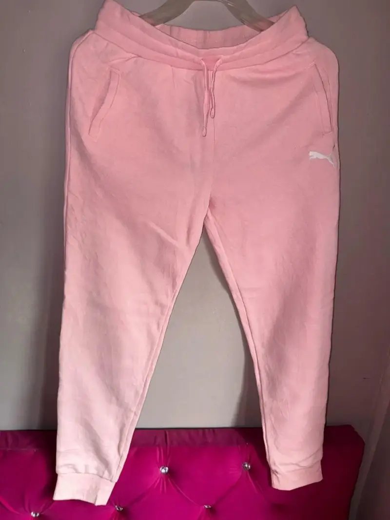 Buzo rosado Puma para mujer