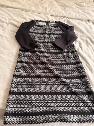 Vestido estampado blanco y negro Loft - miniatura 1