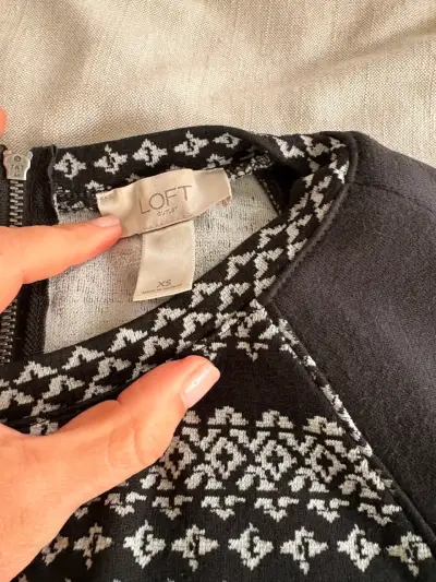Vestido estampado blanco y negro Loft - miniatura 3