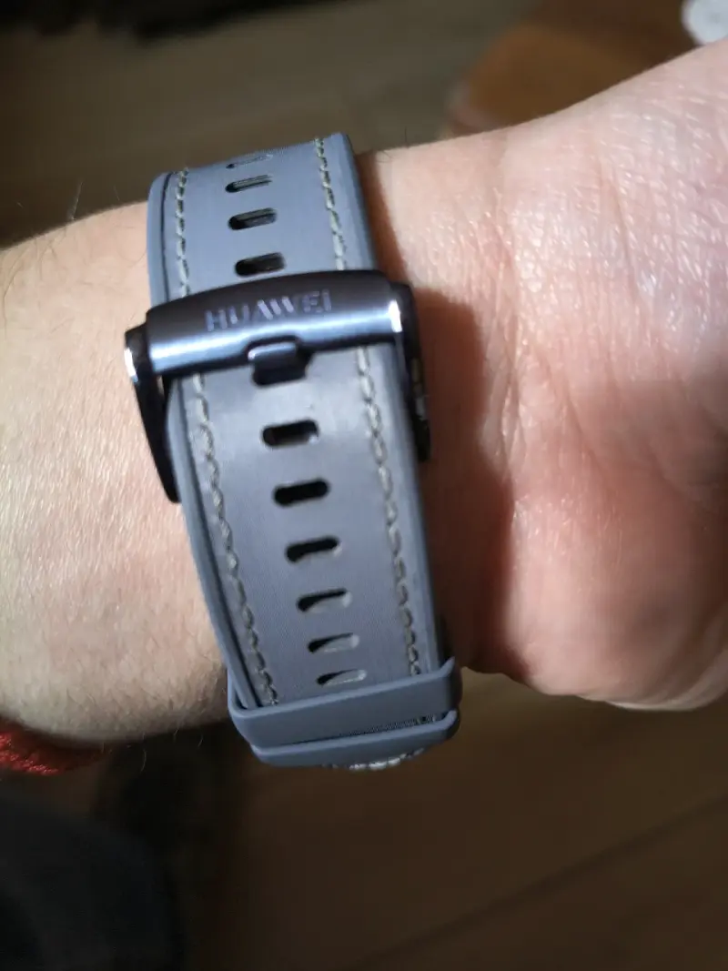 Smartwatch Huawei Watch 5 con cargador - 4