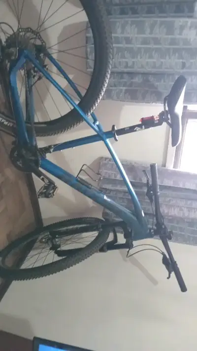 Bicicleta RADOST ARO 27.5 - miniatura 1
