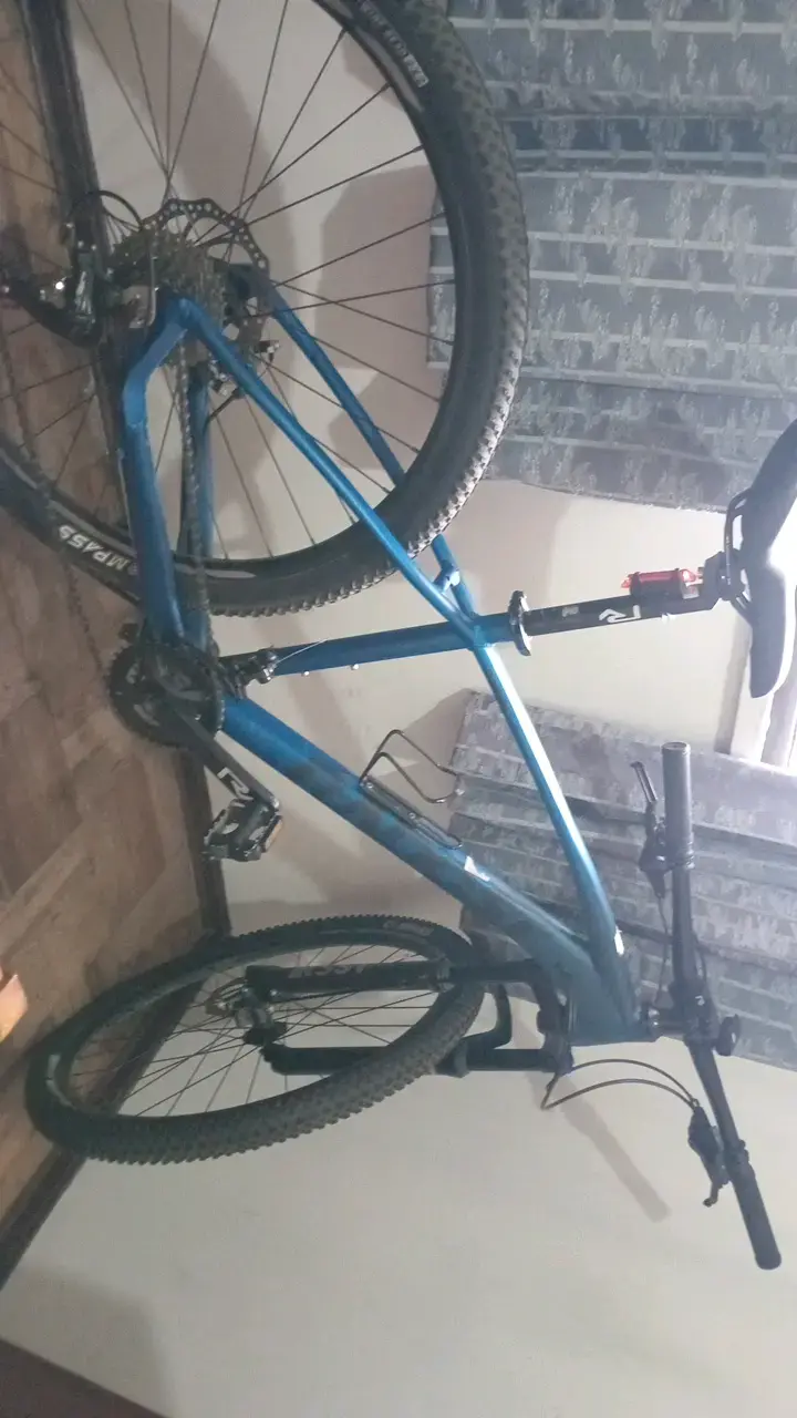 Bicicleta RADOST ARO 27.5 - 2