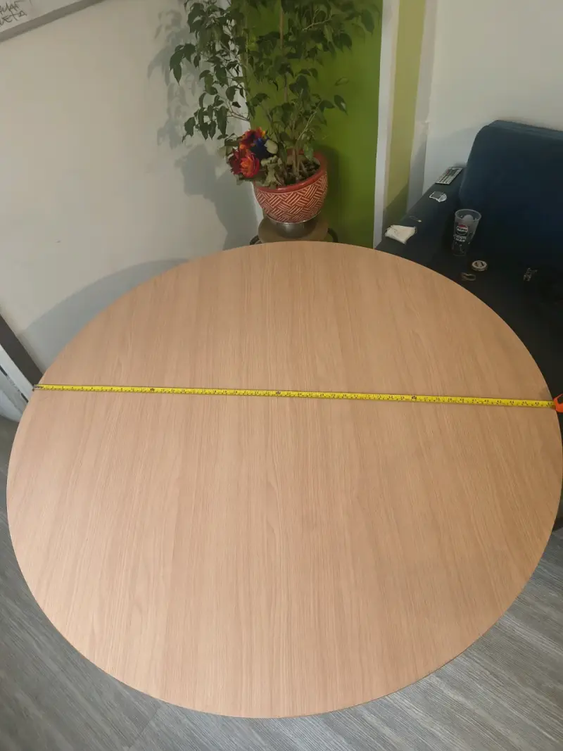 Mesa redonda de madera para comedor - 5