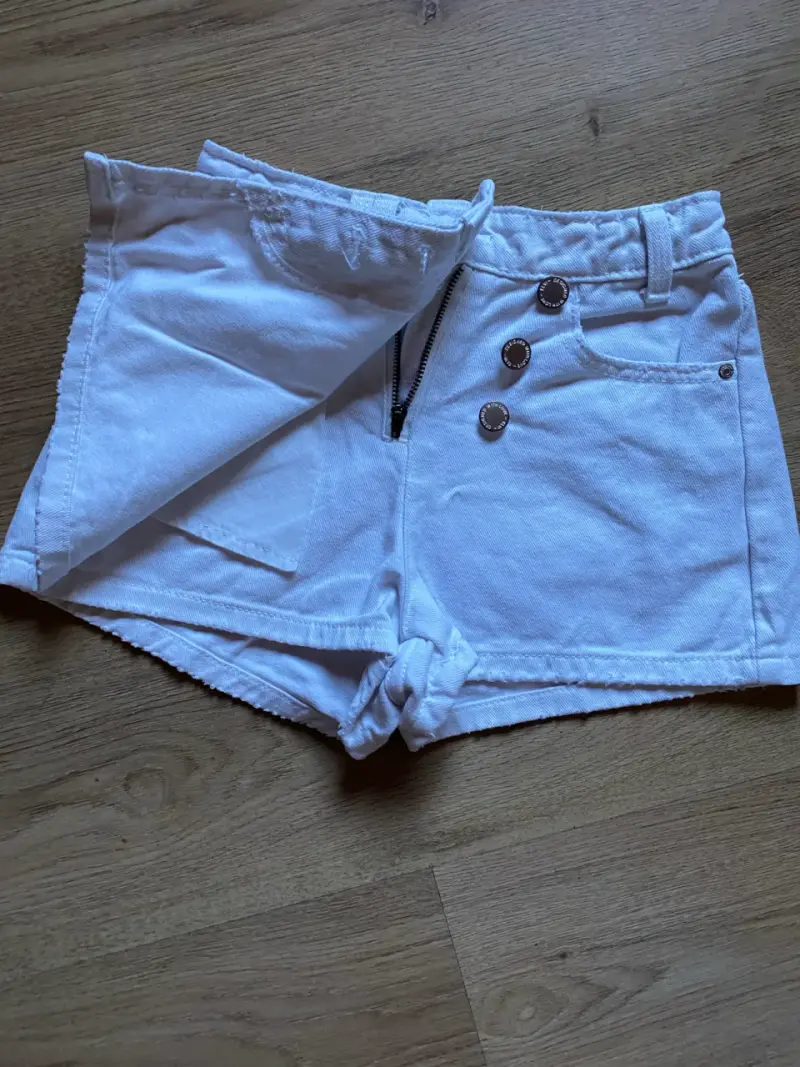 Shorts blancos de mezclilla para niña - 3