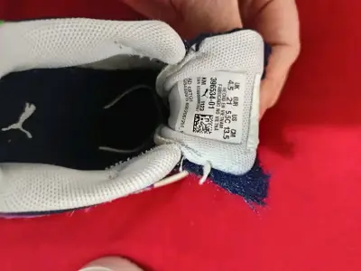 Zapatillas infantiles Puma Trolls azul y blanco - miniatura 3
