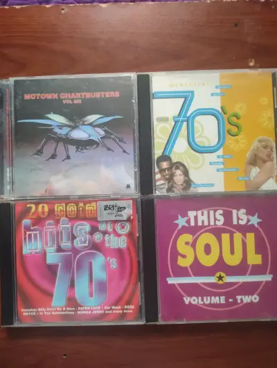 Colección de CDs de música de los años 70 - miniatura 1