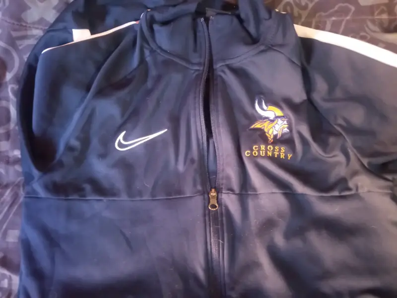 Poleron deportivo Nike azul con logo Cross Country - 2