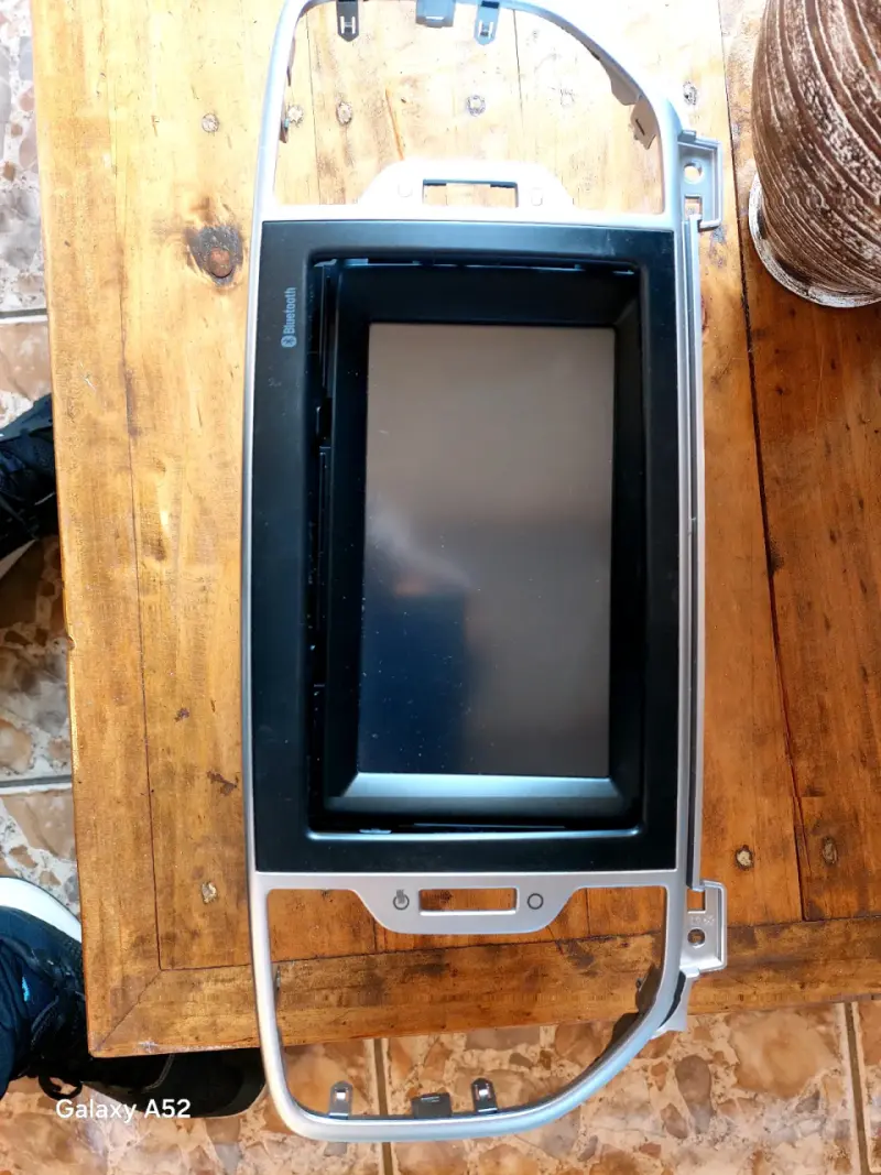 Radio de Auto Kia Monitors con Pantalla - 4