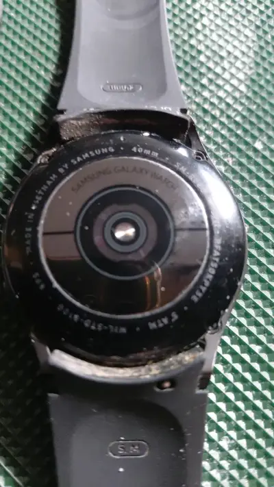 Reloj inteligente Samsung Galaxy Watch con cargador - miniatura 2