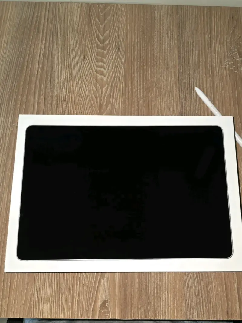 Samsung Galaxy Tab S9 FE como nueva en caja - 3