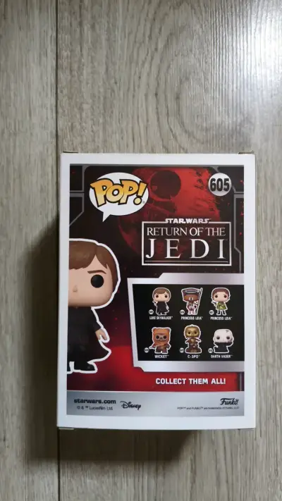 Funko Pop Luke Skywalker Star Wars 605 - miniatura 4