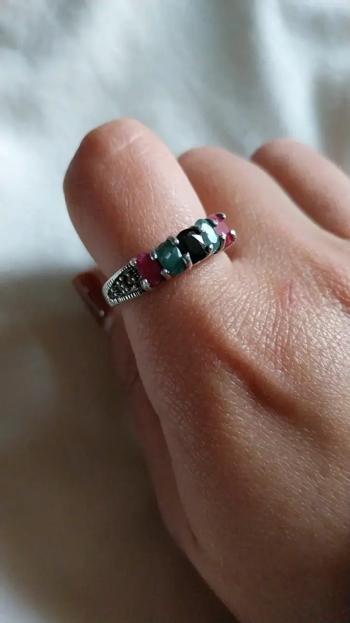 Anillo de plata con piedras de colores - 2