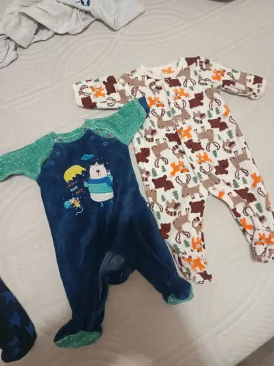 Lote de pijamas y conjuntos para bebé - miniatura 3