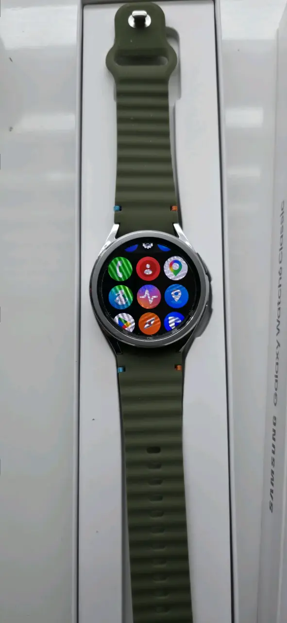 Reloj Samsung Galaxy Watch6 Classic Verde - 2
