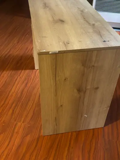 Escritorio de madera con estantes integrados - miniatura 5