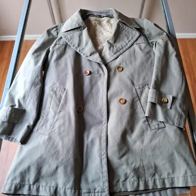 Chaqueta verde grisáceo con forro interior - miniatura 2