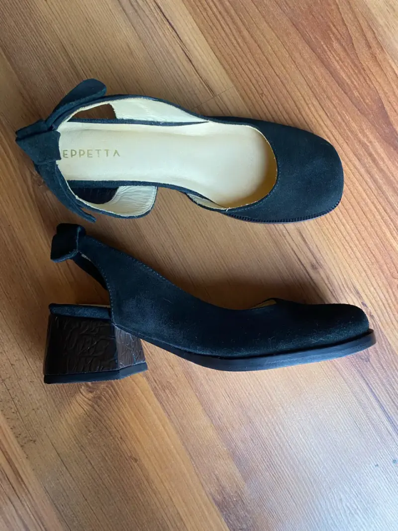 Zapatos de tacón bajo negros con lazo Geppetta - 1