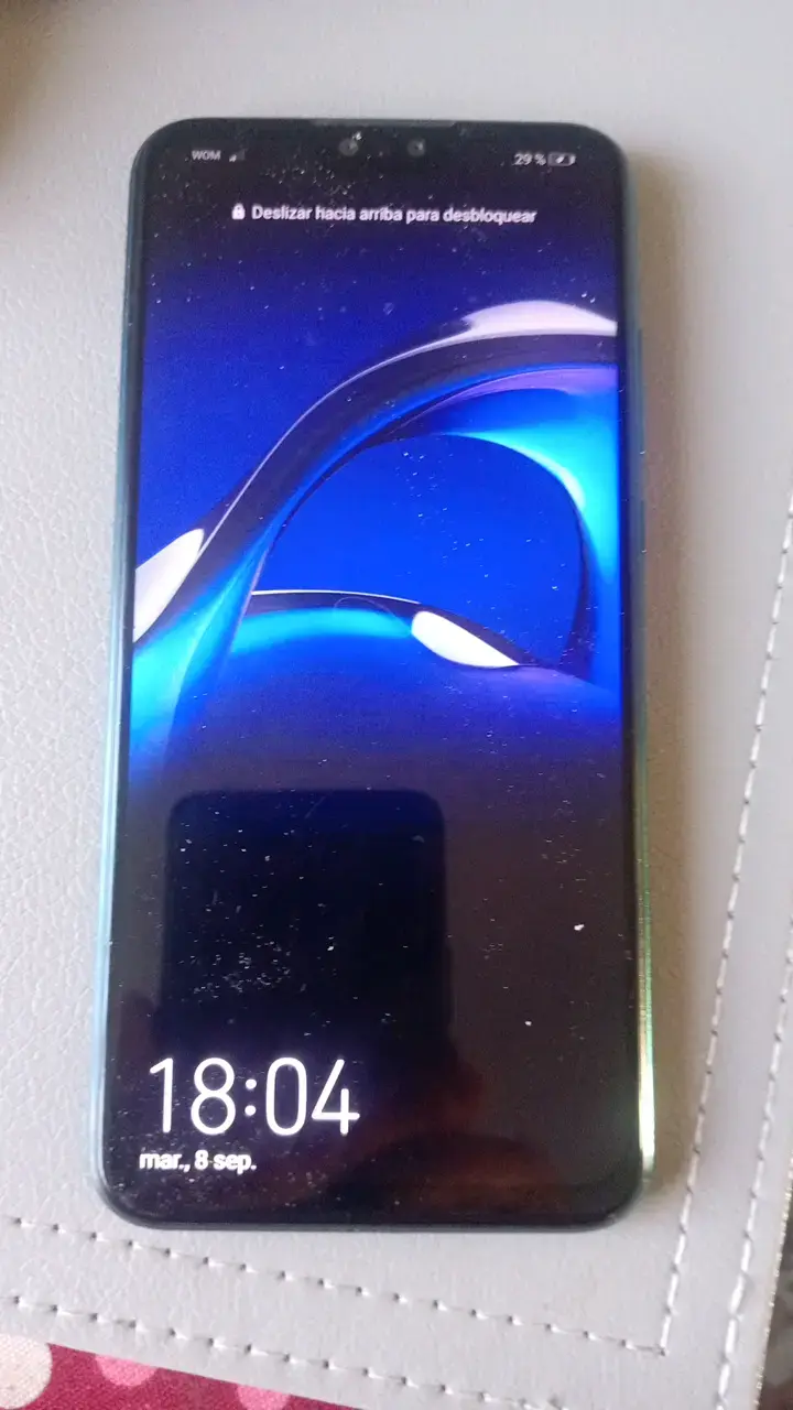 Huawei JKM-LX3 con Pantalla Grande - 2