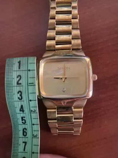 Reloj dorado Nixon de acero inoxidable - miniatura 4