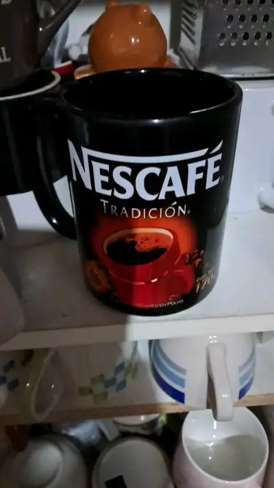 Tazas de café Nescafé Tradición negras - miniatura 1