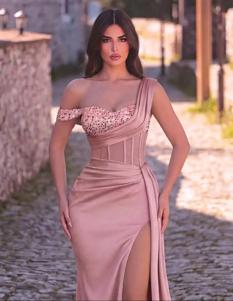 Vestido de noche largo rosa con abertura lateral - 3
