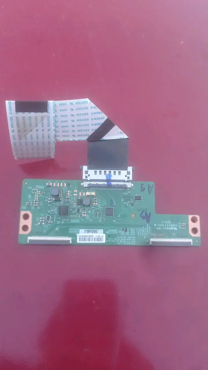 Placa T-Con para Televisor Samsung