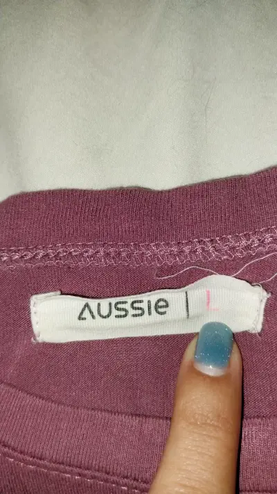 Polera morada marca Aussie - miniatura 2