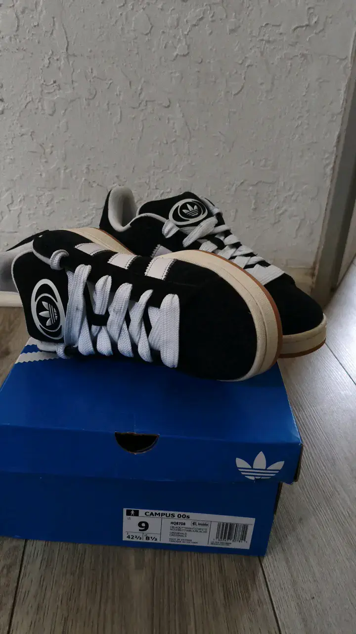 Zapatillas Adidas Campus 00s negras y blancas - 3