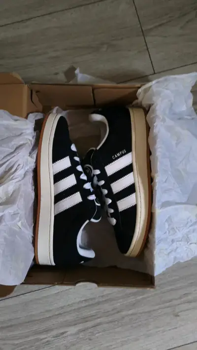Zapatillas Adidas Campus 00s negras y blancas - miniatura 4