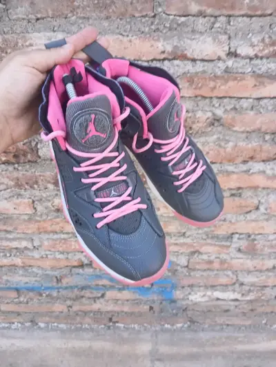 Zapatillas Jordan Jumpman talla 39 - miniatura 2