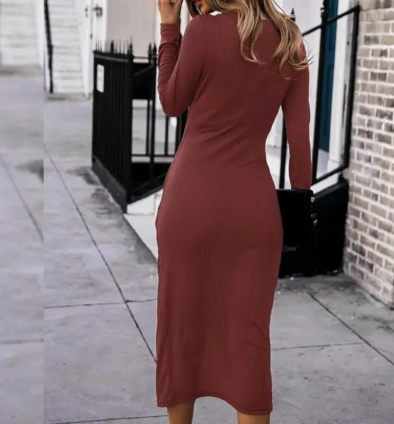 Vestido Midi Marrón con Detalle Fruncido - 2