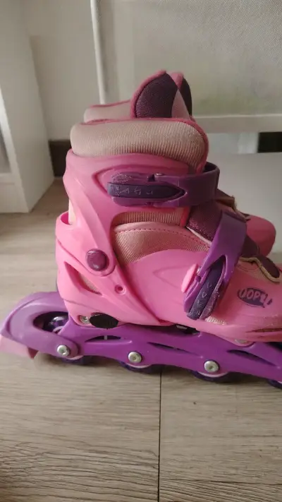 Patines en línea para niña  con proteccion y casco - miniatura 2
