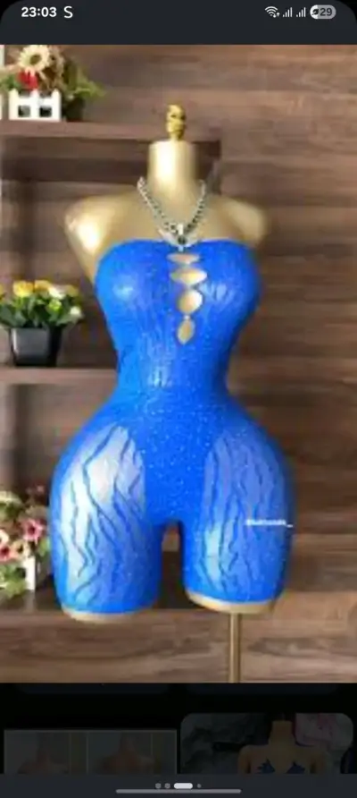 Enterizo azul real con diseño ajustado - miniatura 2