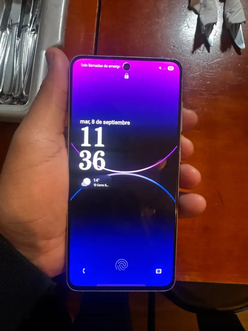 Smartphone Samsung Galaxy S21 FE 5G  color lila - 4