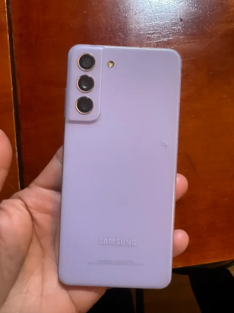 Smartphone Samsung Galaxy S21 FE 5G  color lila - 6