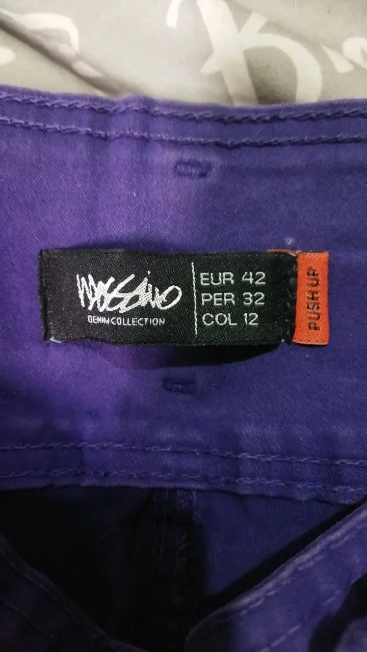 Pantalones morados de mujer Moschino - 4