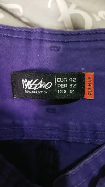Pantalones morados de mujer Moschino - miniatura 4