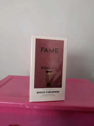 Perfume Paco Rabanne Fame Blooming Pink Edición Coleccionista - miniatura 1