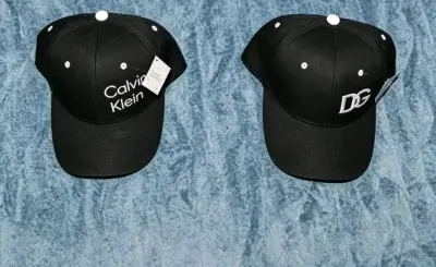 Gorras negras de marca premium precios unitario - miniatura 2